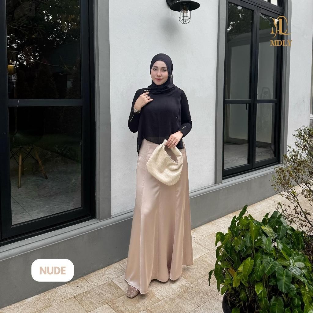 Luxe Skirt & Luxe Dot Skirt By MDLY - Bawahan Wanita  RokTerbaru Bahan silk Premium Skirt Simple Elegan Kekinian Motif Polos Fashion Muslim