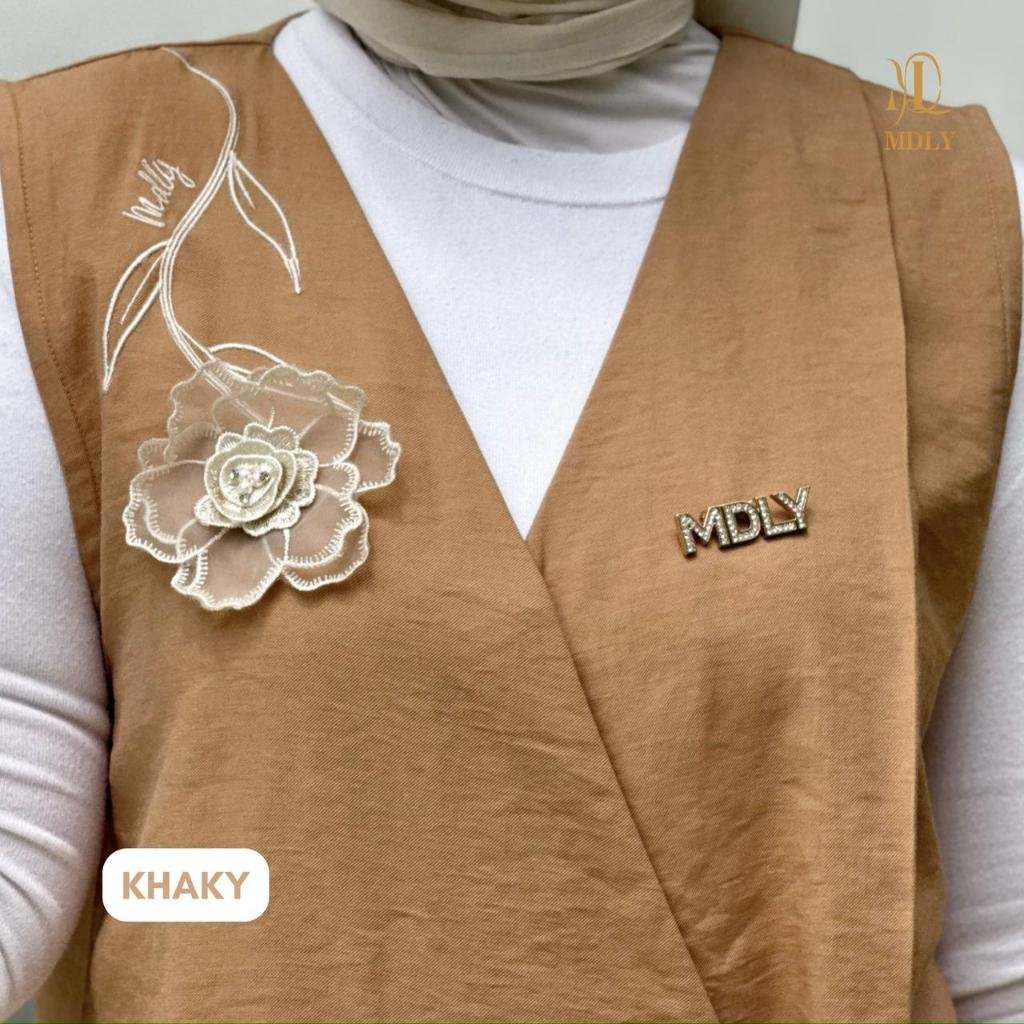 Fleur Vest & Adera Vest By MDLY - Kemeja Kerja Vest Murah Terbaru Bahan Semiwoll with Floral 3D Polos Vest Casual Terbaru Ori