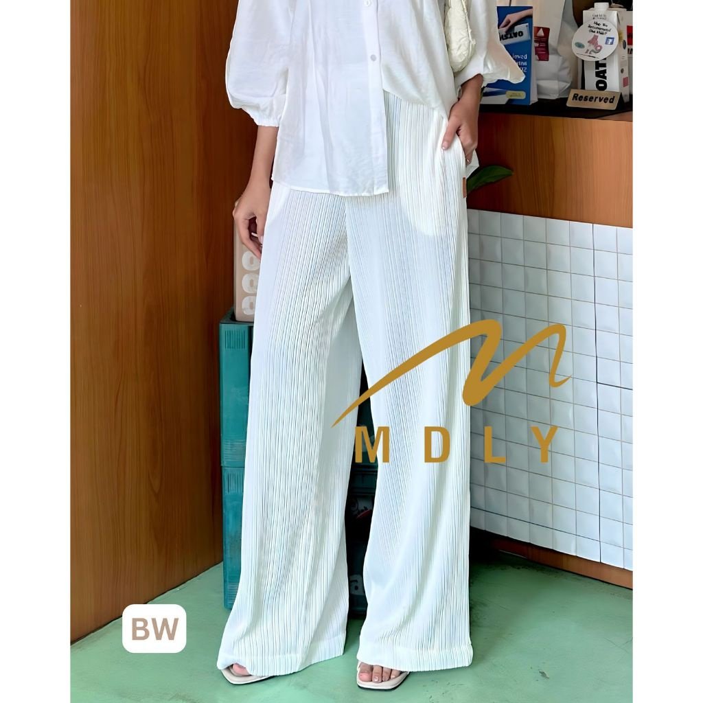 MDLY Terbaru Celana pankang wanita Deya Pleats Cullote dan Myla Pants by MDLY Bw